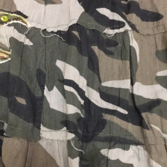 Tokyo Denegi | Tiered Boho Camo Floral Skirt - Picture 4 of 9